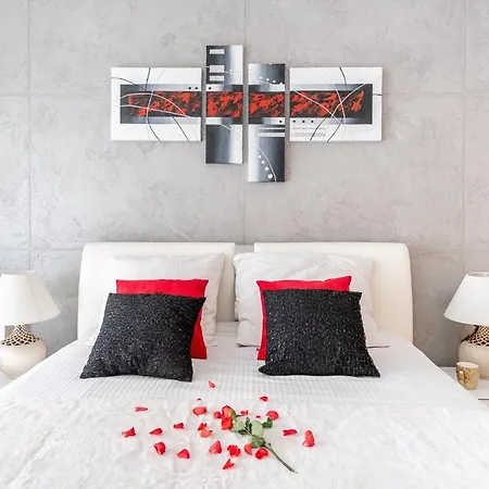 Art Apart Angel City Apartment Wroclaw